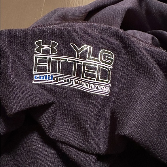 EUC- 2 Boys Youth Large Under Armour Cold Gear - Picture 4 of 7